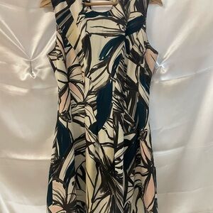 Chic Floral Sleeveless Dress